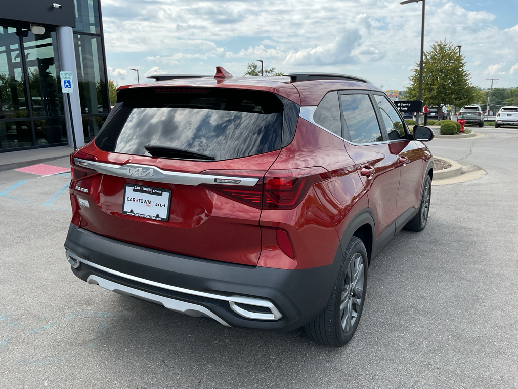 2023 Kia Seltos S photo 6