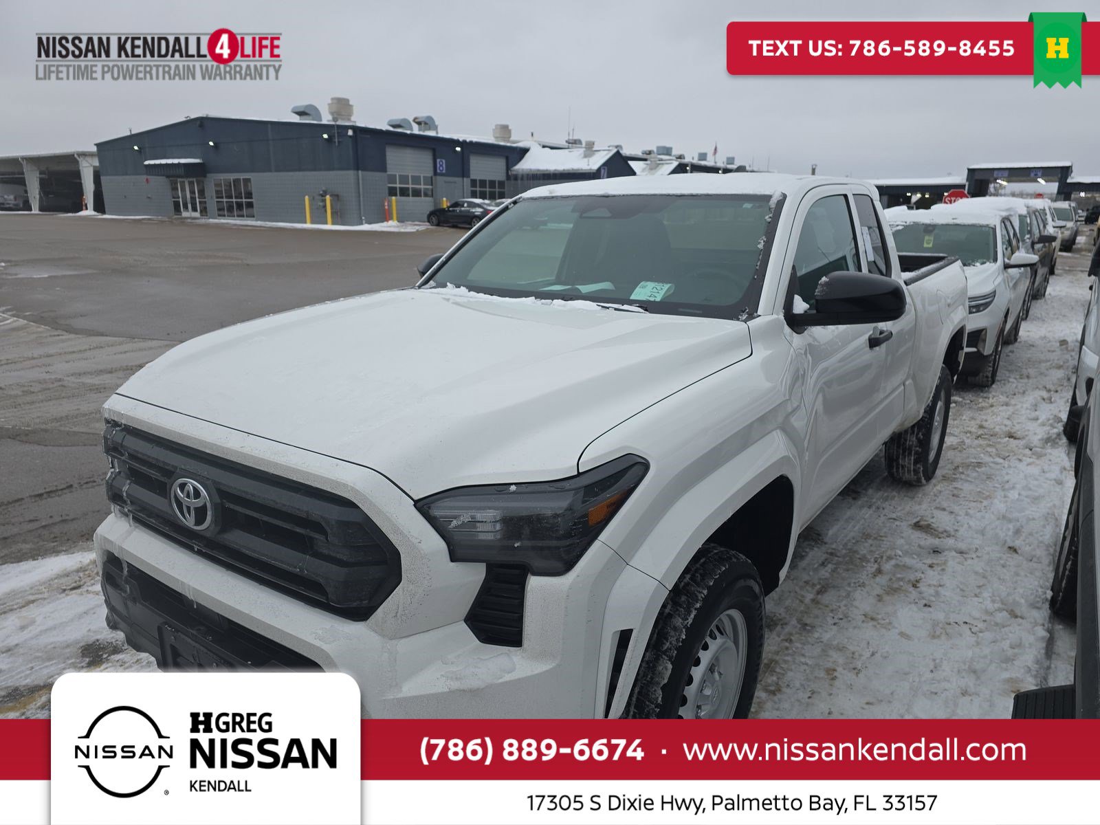 2024 Toyota Tacoma SR's photo