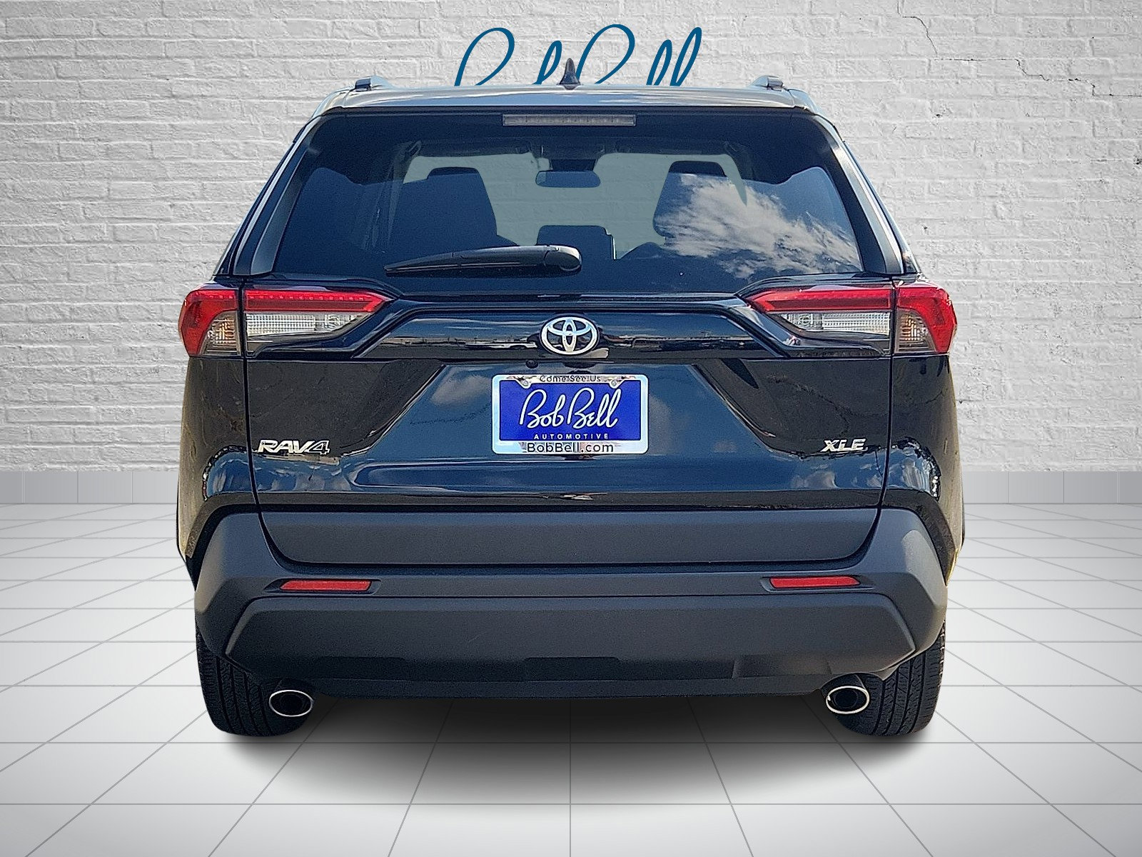 2024 Toyota RAV4 XLE photo 5