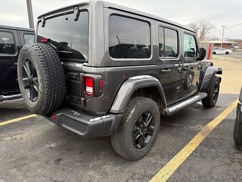 2022 Jeep Wrangler Altitude's photo