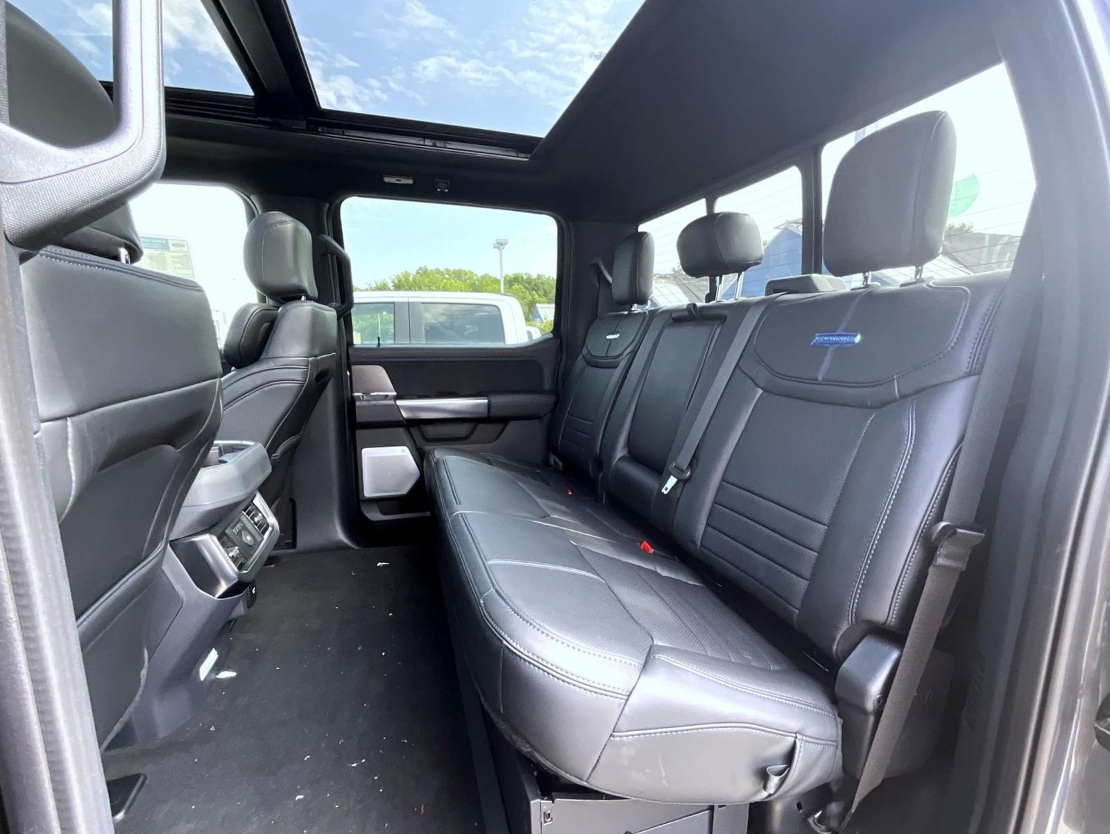 2026 Ford F-350 photo 11