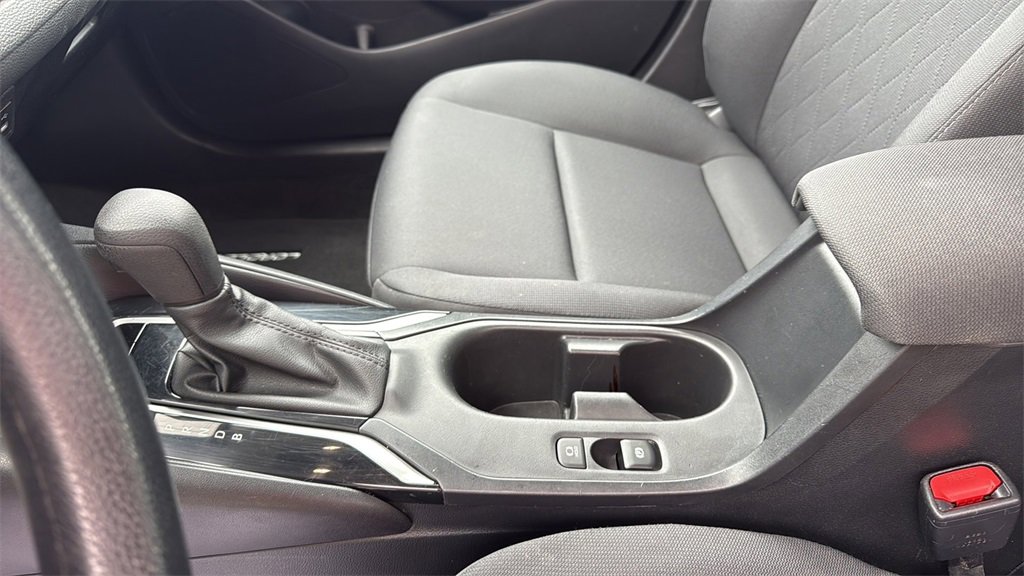 2023 Toyota Corolla LE photo 13
