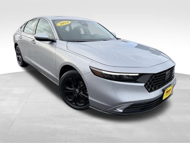 2024 Honda Accord EX's photo