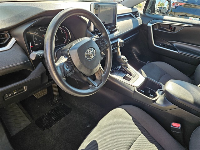 2024 Toyota RAV4 LE photo 10