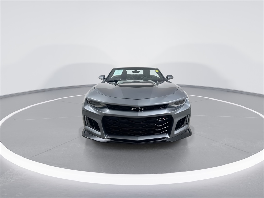 2021 Chevrolet Camaro ZL1 photo 3