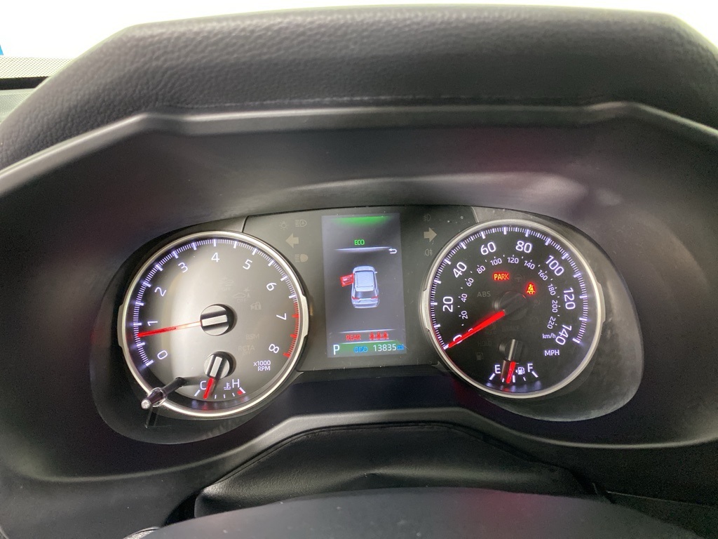 2022 Toyota RAV4 LE photo 26