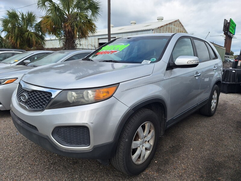 2011 Kia Sorento LX's photo