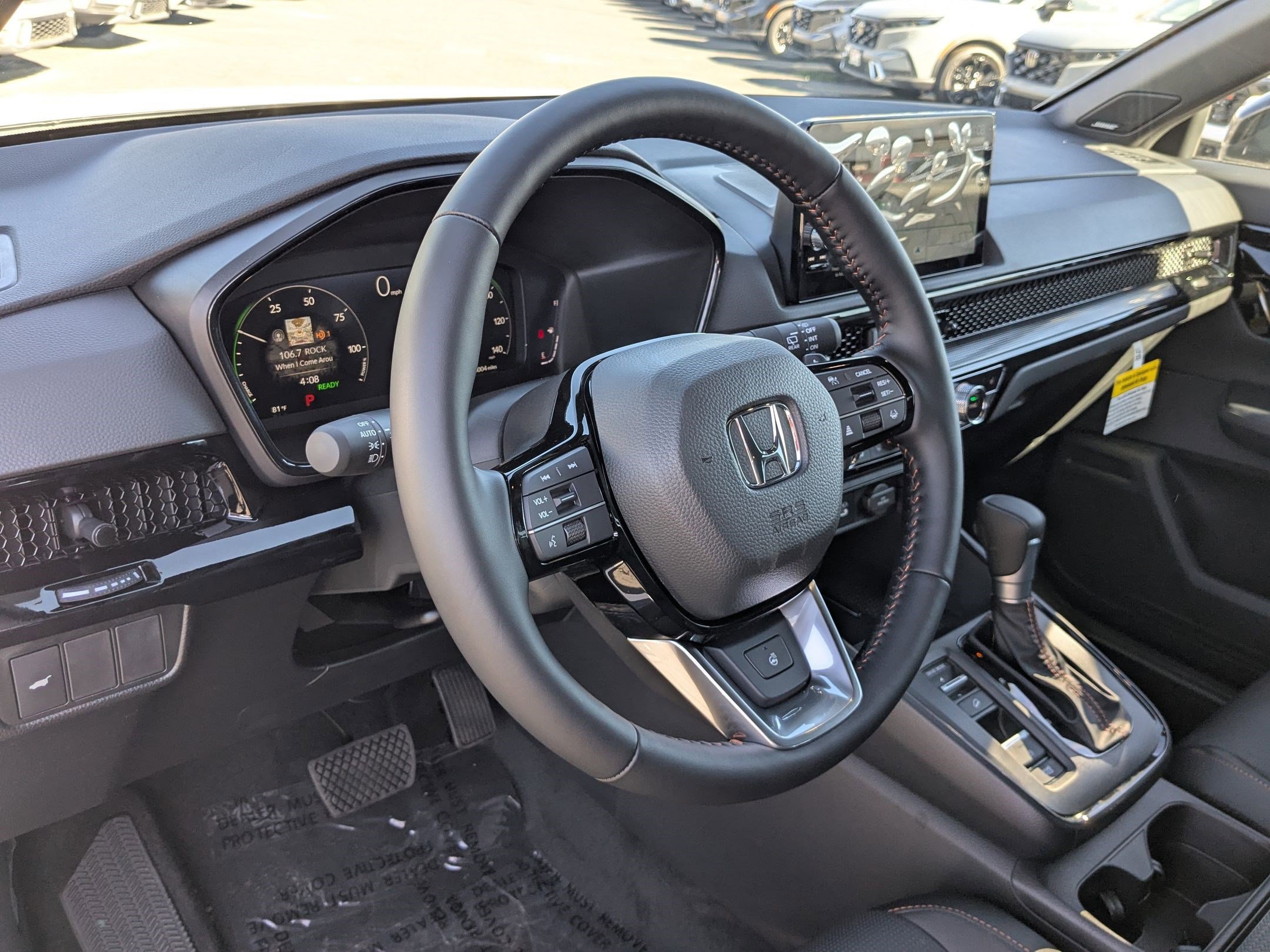 2026 Honda CR-V Sport Touring Hybrid photo 9