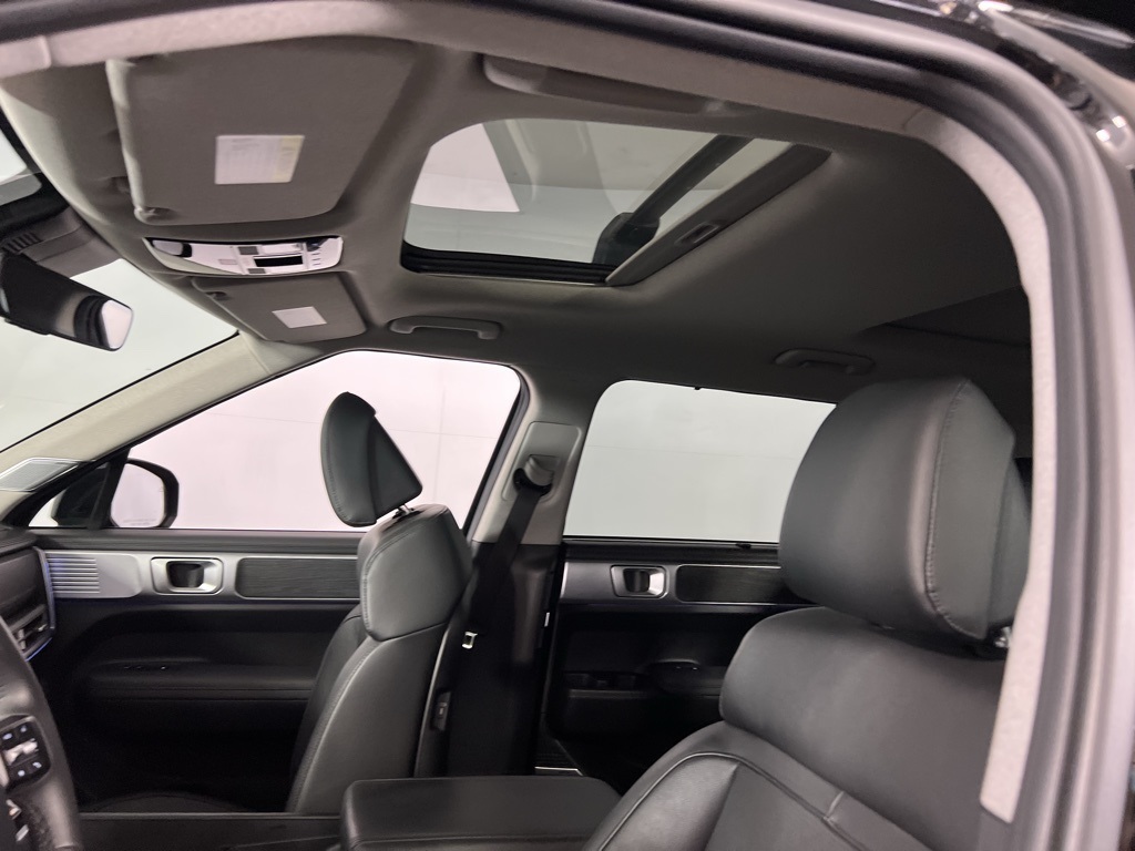 2025 Hyundai Santa Fe photo 20