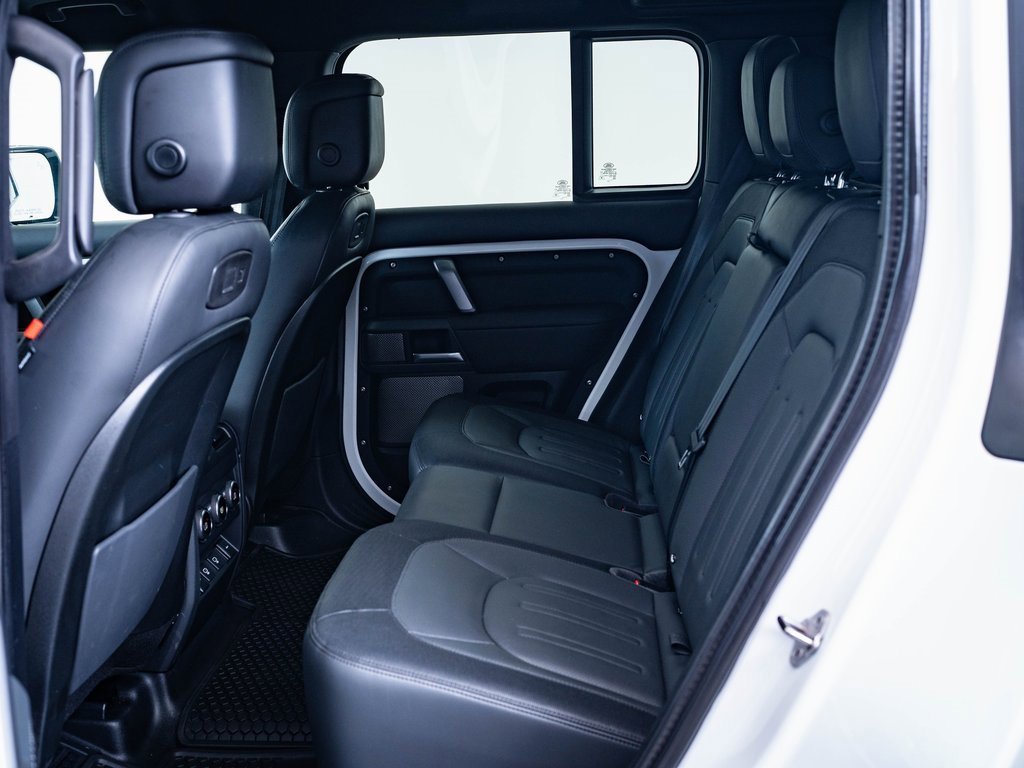 2021 Land Rover Defender 110 X-Dynamic HSE photo 20