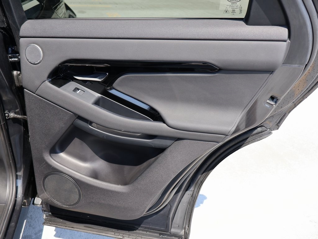 2024 Land Rover Range Rover Evoque Dynamic SE photo 12