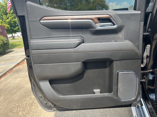 2023 Chevrolet Silverado 1500 High Country photo 26