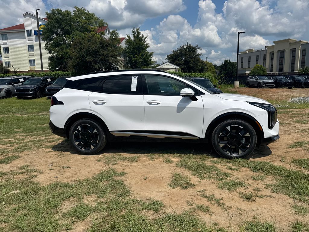 2026 Kia Sportage photo 2