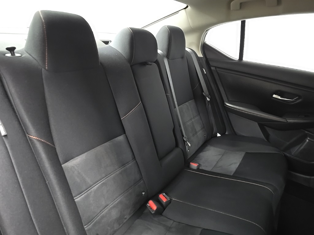 2021 Nissan Sentra SR photo 15