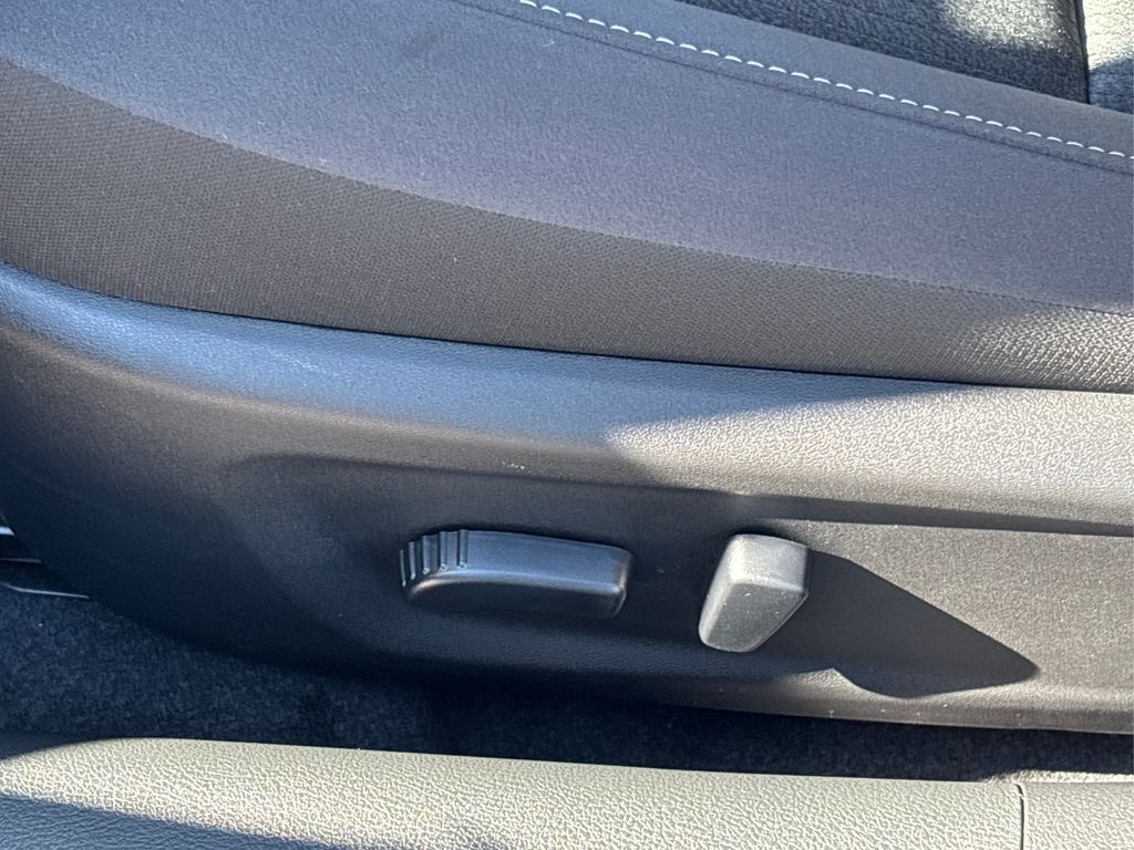 2025 Nissan Altima 2.5 SV photo 30