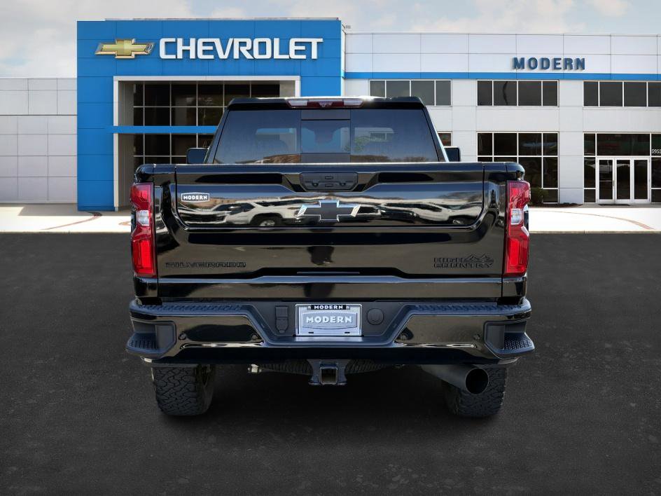 2024 Chevrolet Silverado 2500HD High Country photo 4