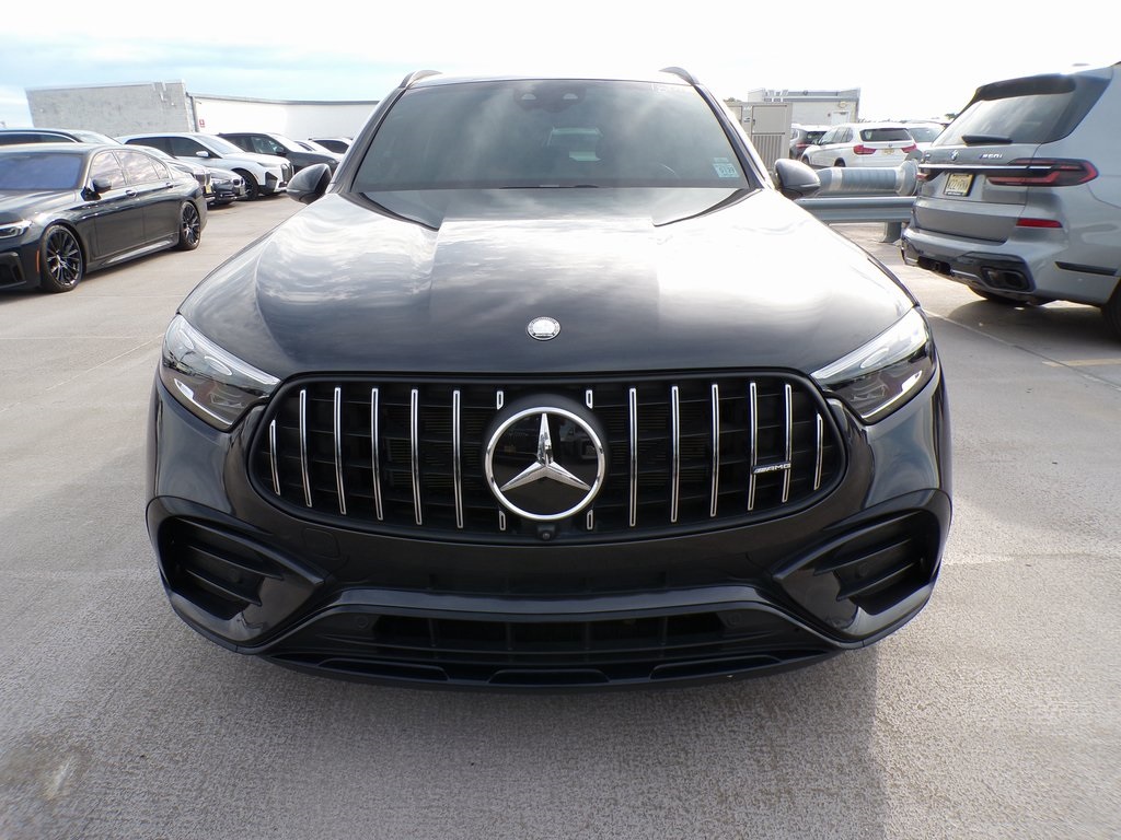 2024 Mercedes Benz GLC 43 AMG photo 2
