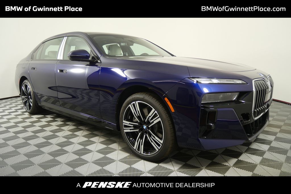 2026 BMW 7 Series 750e's photo