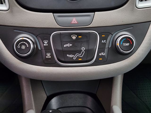 2018 Chevrolet Malibu photo 19