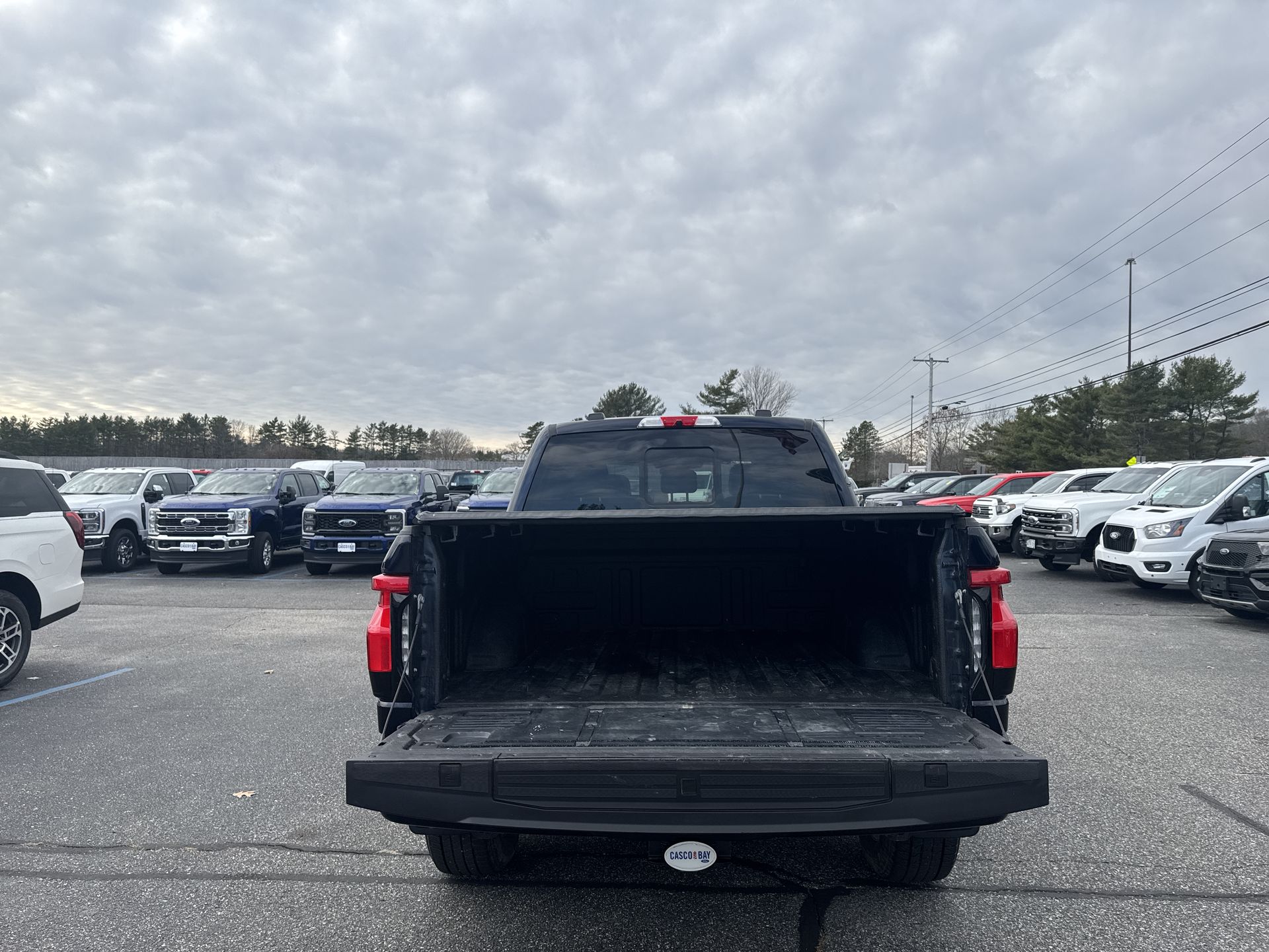 2024 Ford F-150 Lariat photo 2