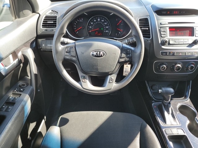 2015 Kia Sorento LX photo 24