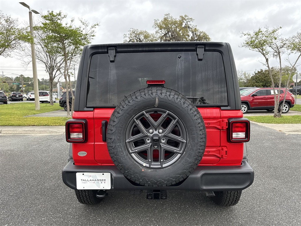 2025 Jeep Wrangler Sport S photo 4