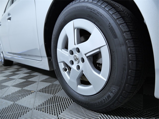Used 2010 Toyota Prius III with VIN JTDKN3DU3A0114729 for sale in Apple Valley, Minnesota