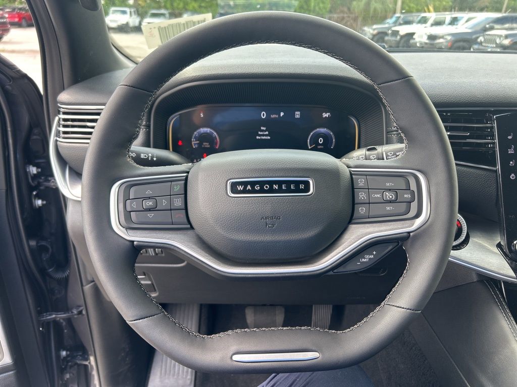 2025 Jeep Wagoneer Series II photo 10