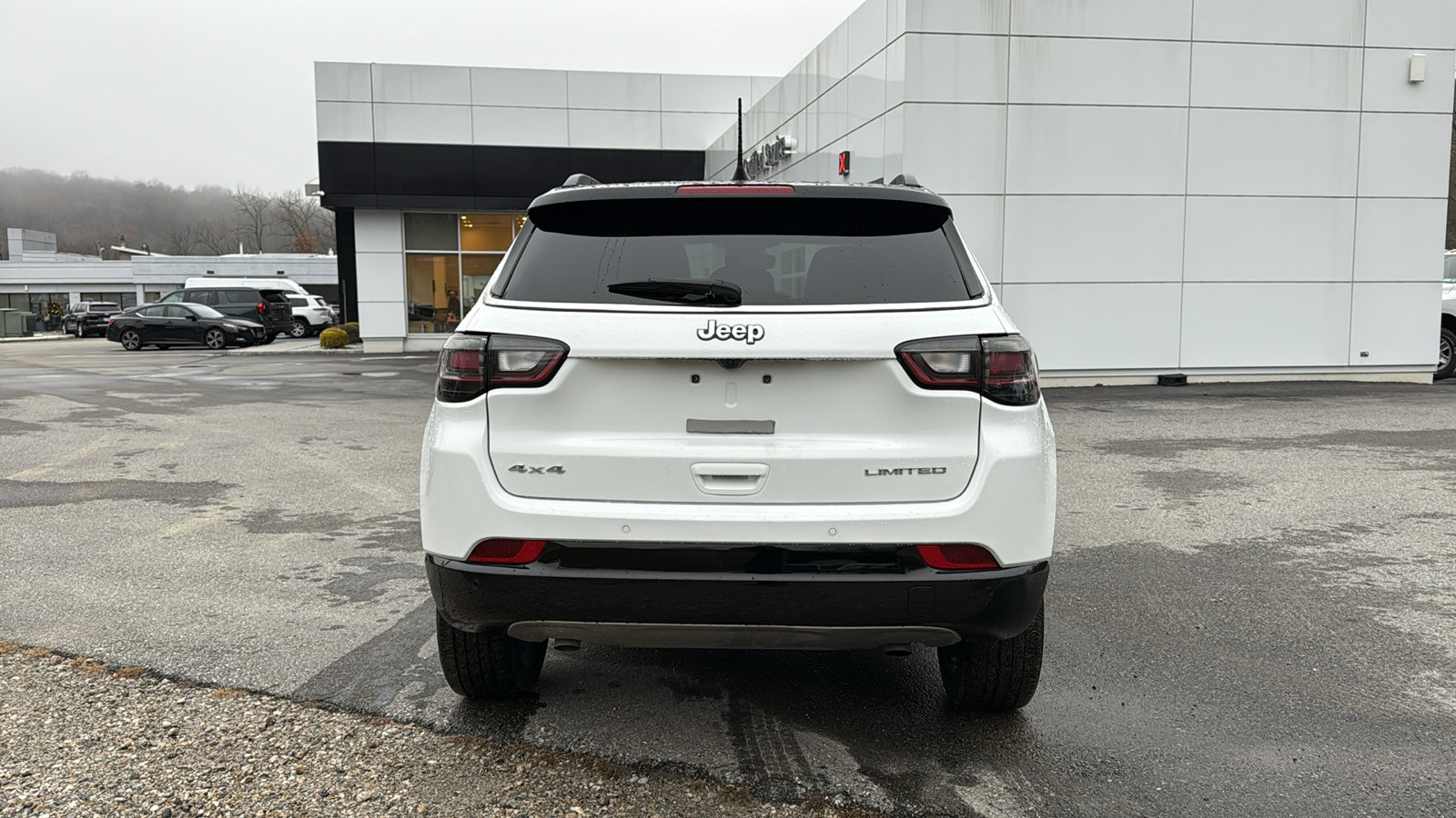 2024 Jeep Compass Limited photo 4