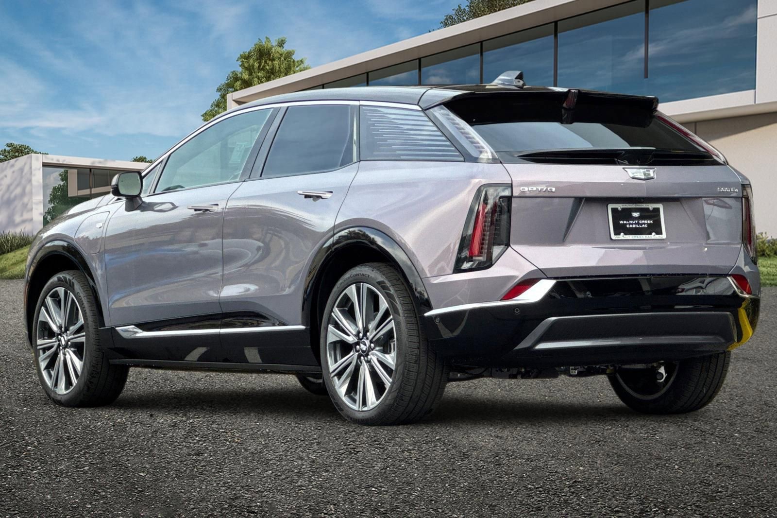 2026 Cadillac Optiq Luxury photo 4