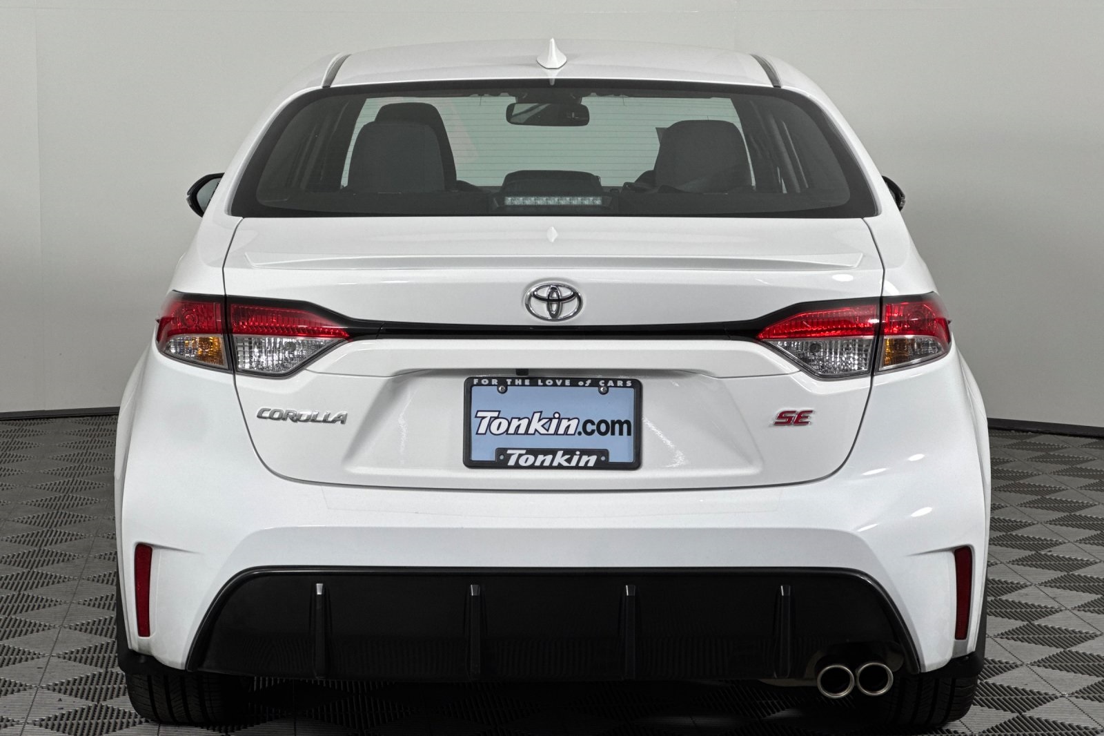 2024 Toyota Corolla SE photo 3