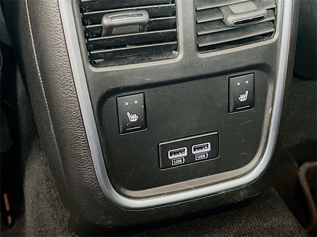 2022 Dodge Charger SXT photo 26