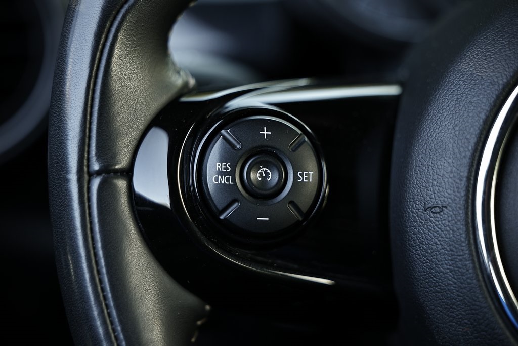 2020 Mini Cooper Signature photo 27
