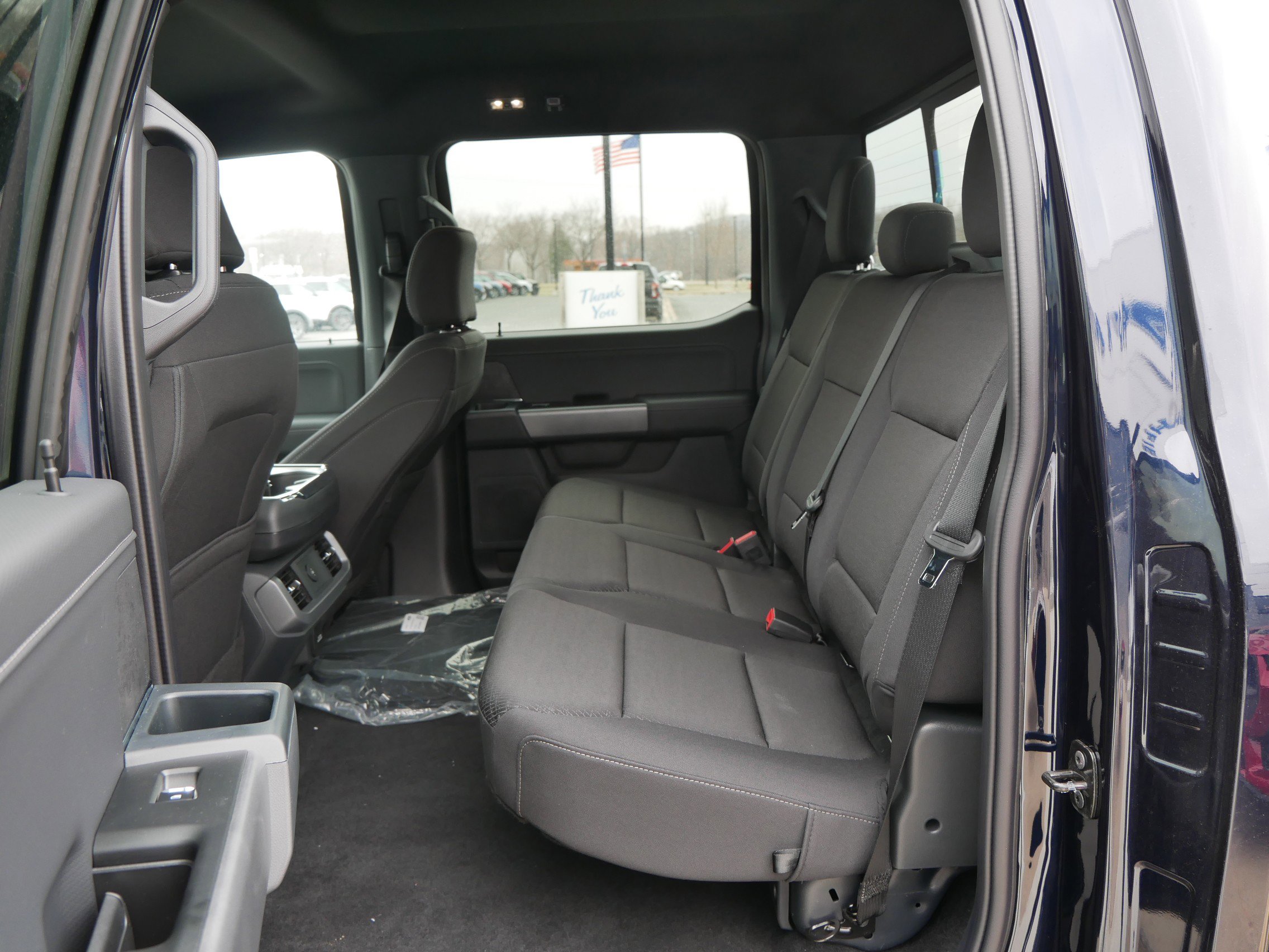 2025 Ford F-150 XLT photo 8