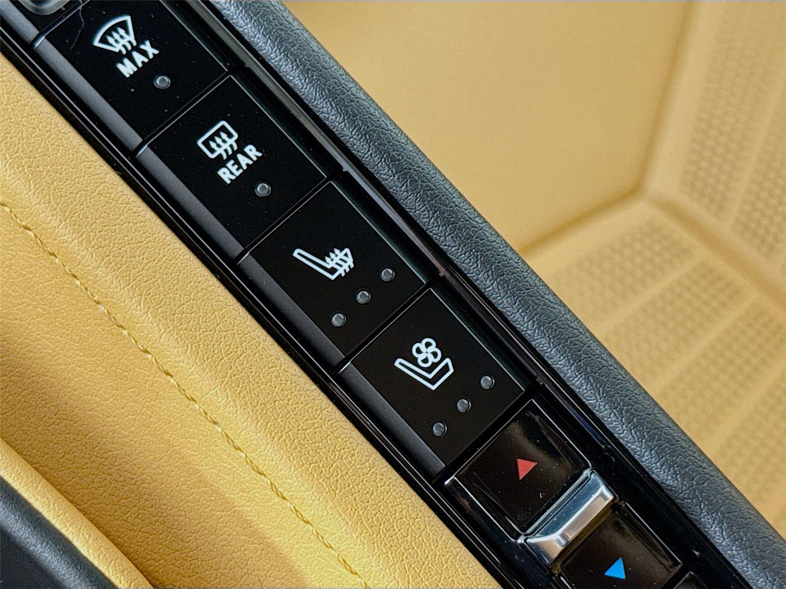 2021 Chevrolet Corvette Stingray 2LT photo 19