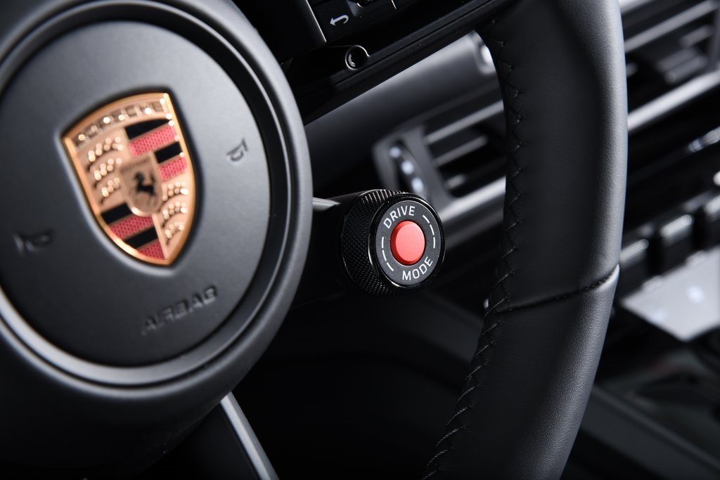 2025 Porsche 911 S photo 20