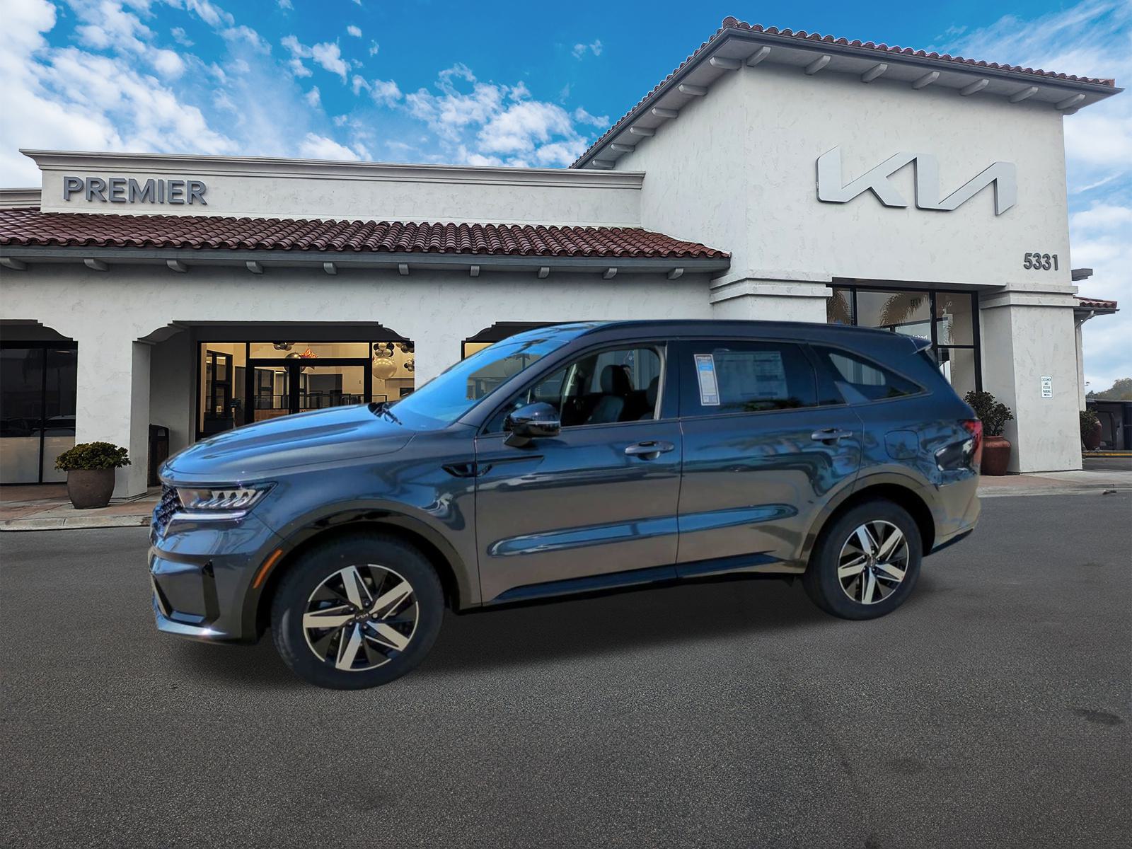 2023 Kia Sorento S photo 3