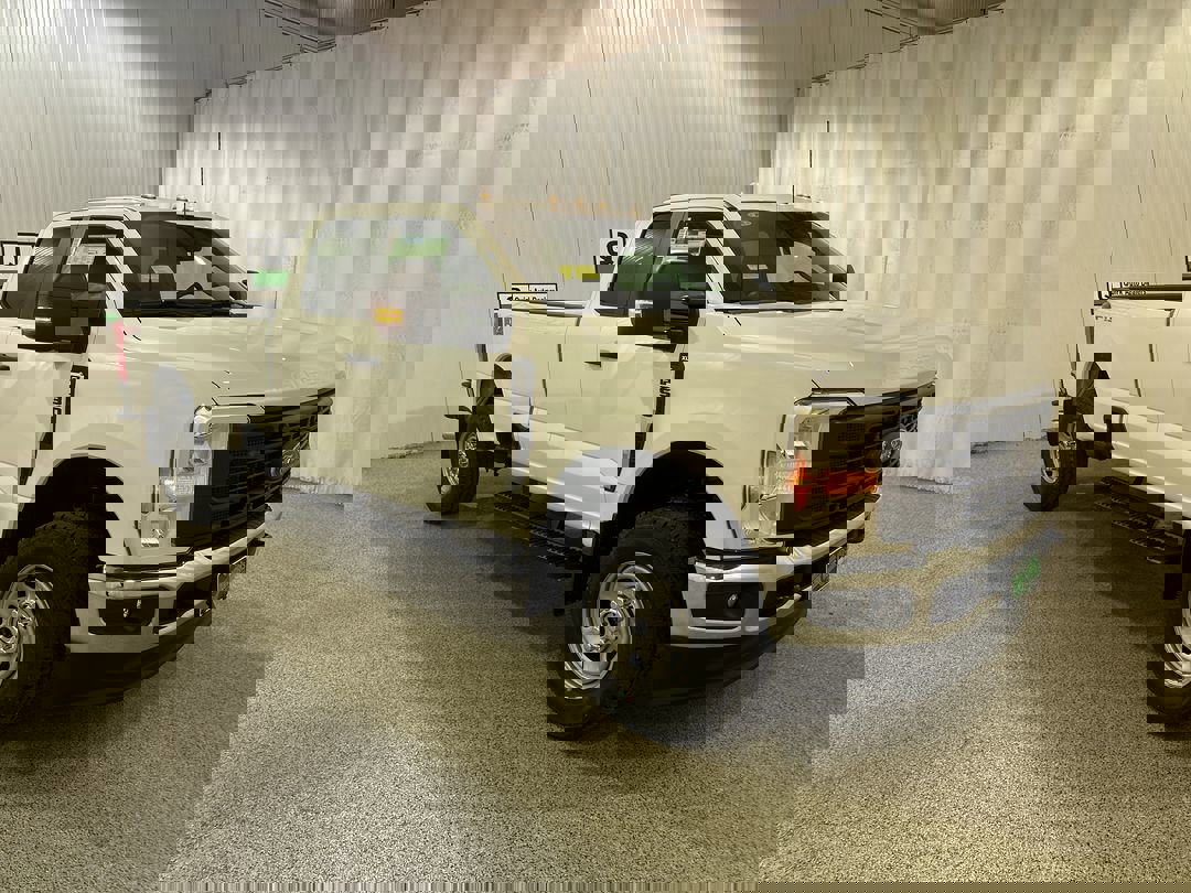 2026 Ford F-350 Super Duty XL's photo