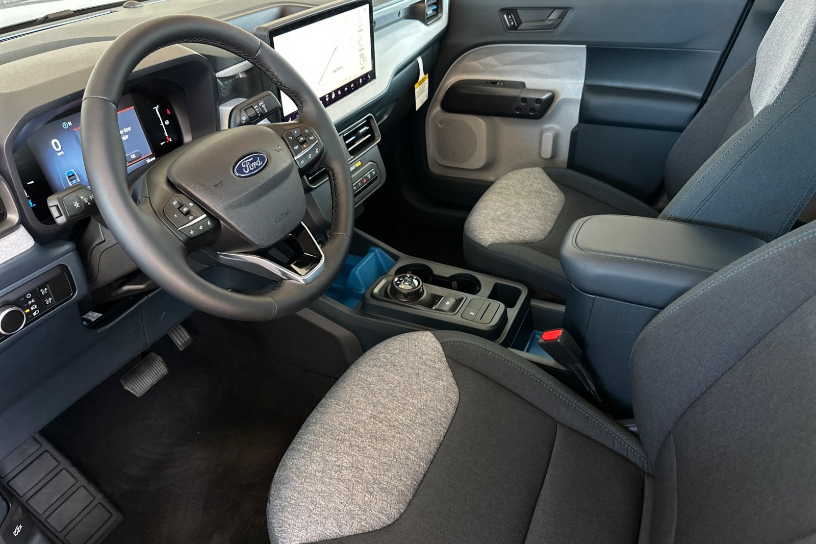 2025 Ford Maverick XLT photo 9