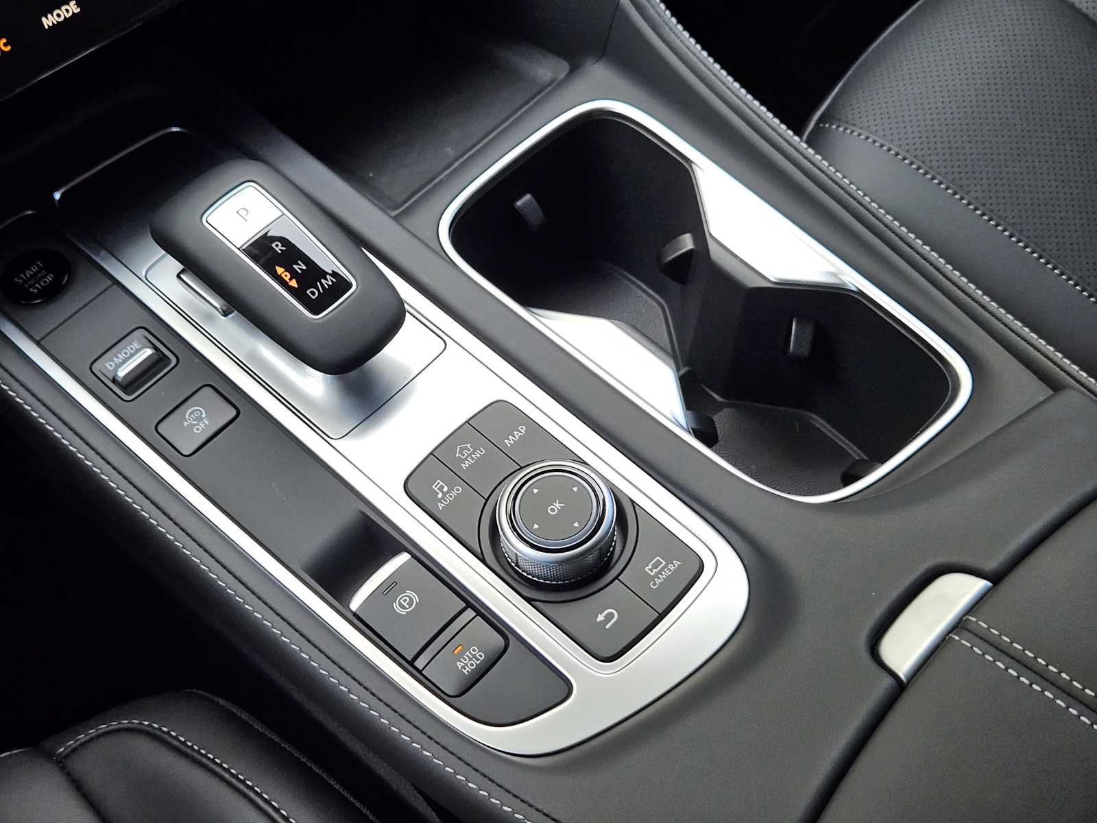 2026 Infiniti QX60 Luxe photo 9