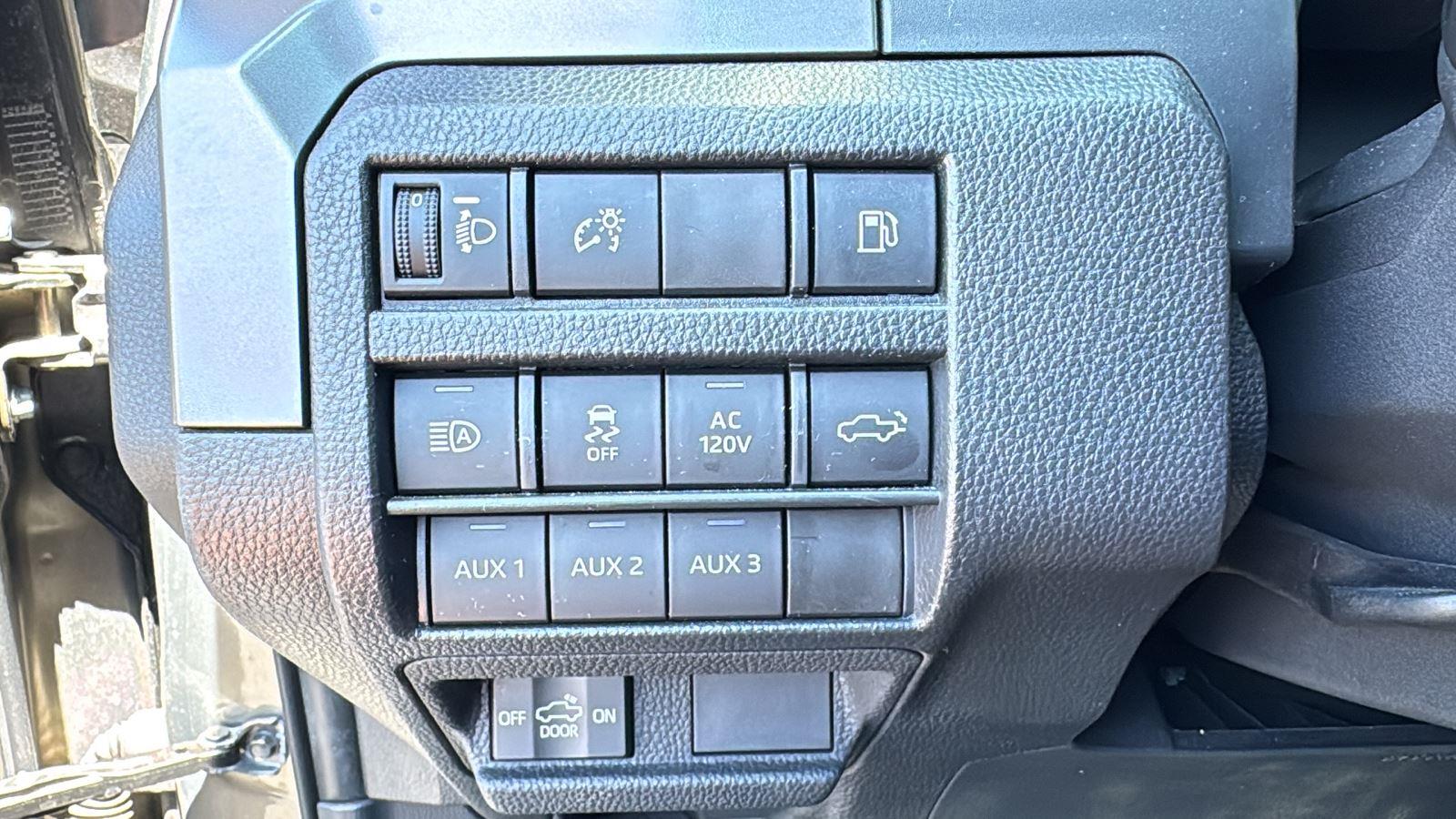 2024 Toyota Tacoma TRD Sport photo 13