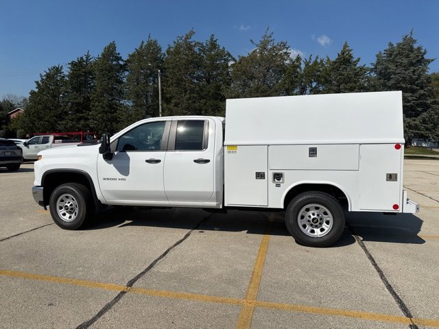2025 Chevrolet Silverado 3500HD Work Truck photo 2