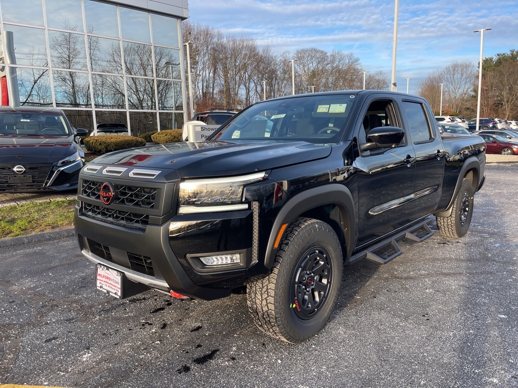 2026 Nissan Frontier PRO-4X's photo