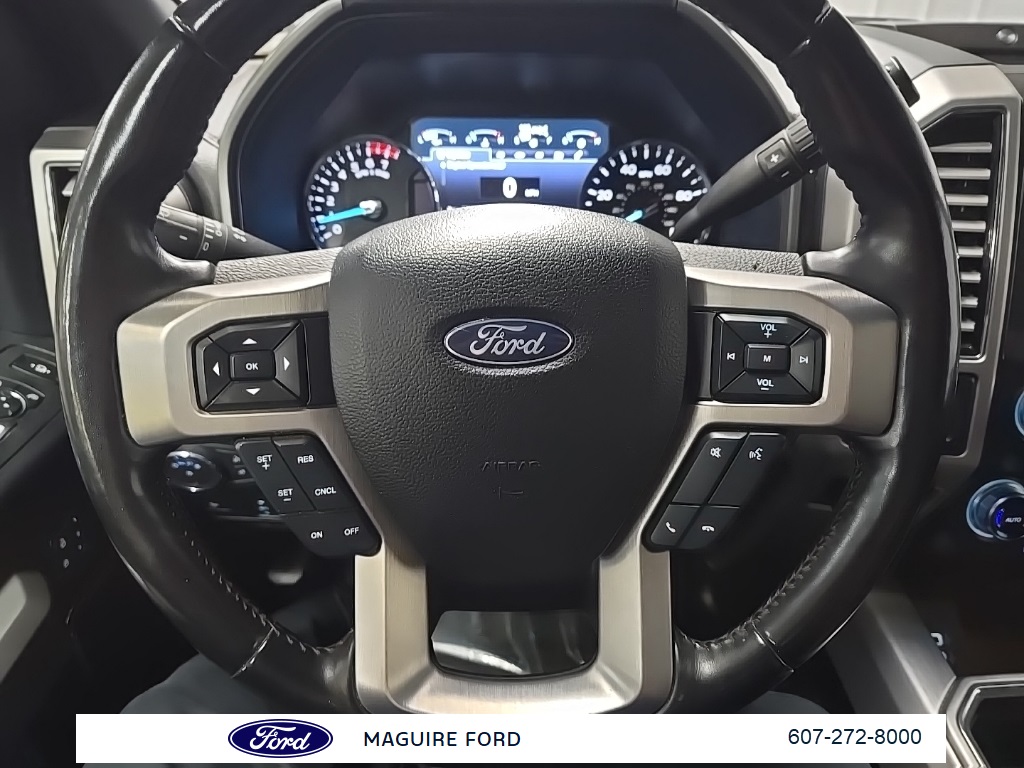 2019 Ford F-250 Platinum photo 17