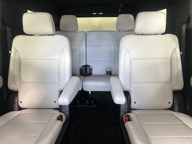 2026 Chevrolet Suburban Premier photo 15