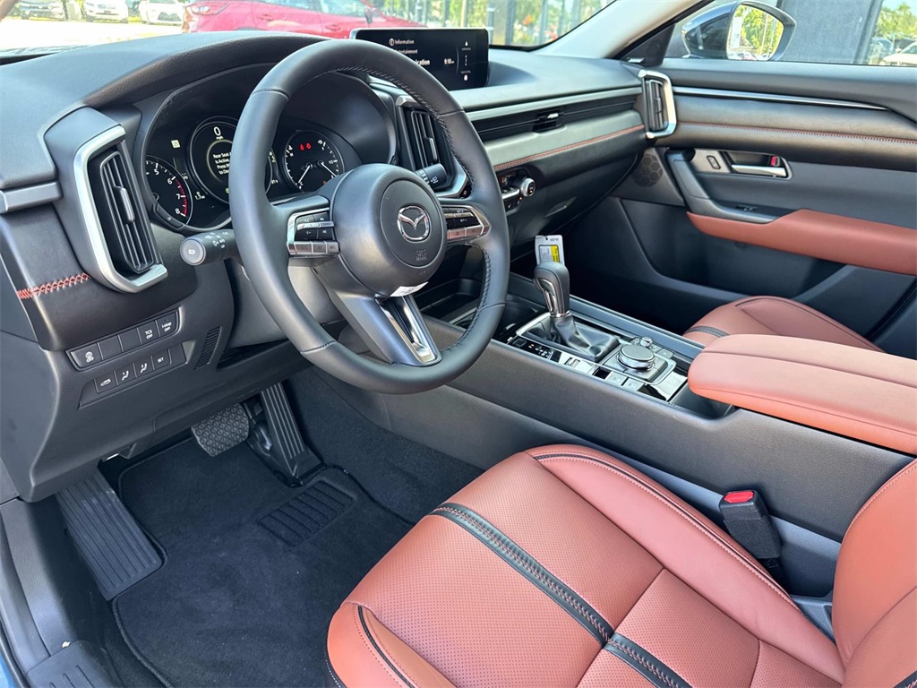 2025 Mazda CX-50 Turbo Premium photo 9