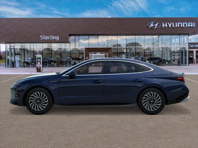 2025 Hyundai Sonata Hybrid SEL photo 3