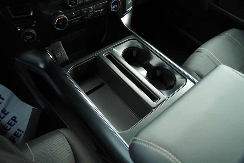 2025 Ford F-150 STX photo 16