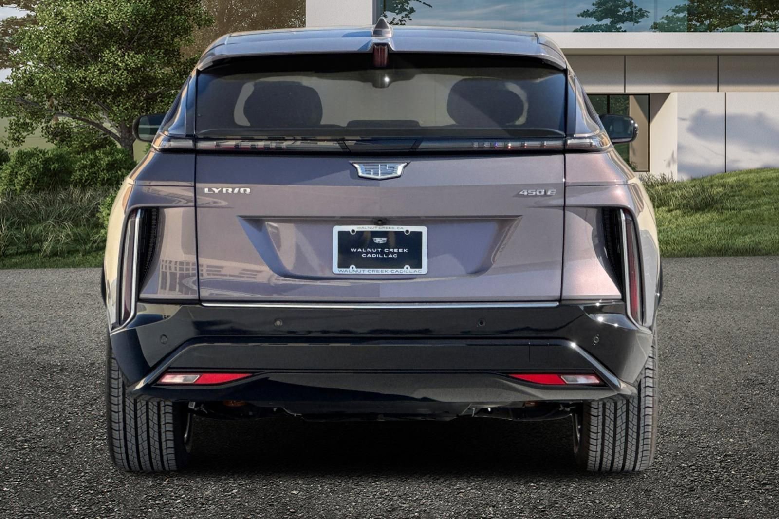 2026 Cadillac Lyriq Luxury photo 3