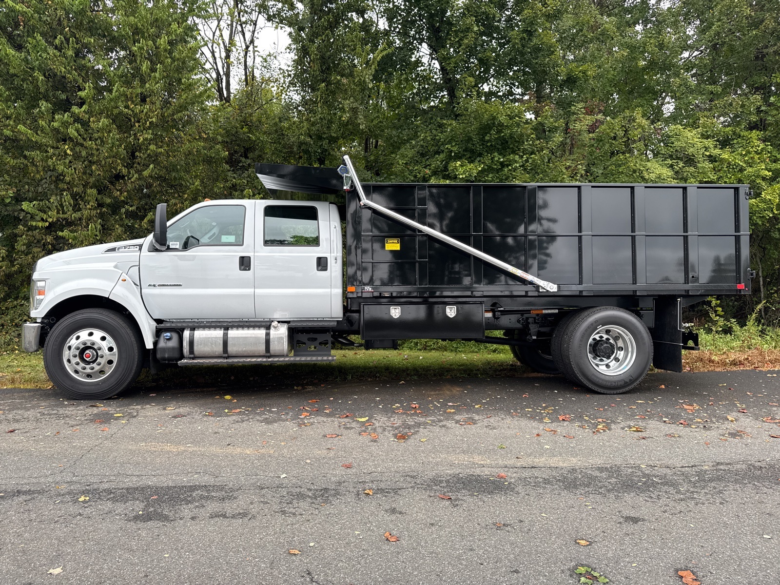 2026 Ford F-750 photo 5